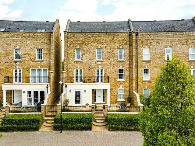 House for sale in Fenny Stratford, Milton Keynes