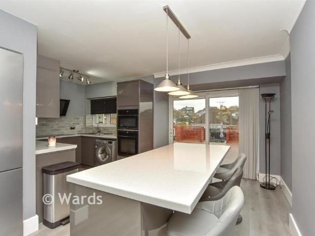 House for sale in Chatham