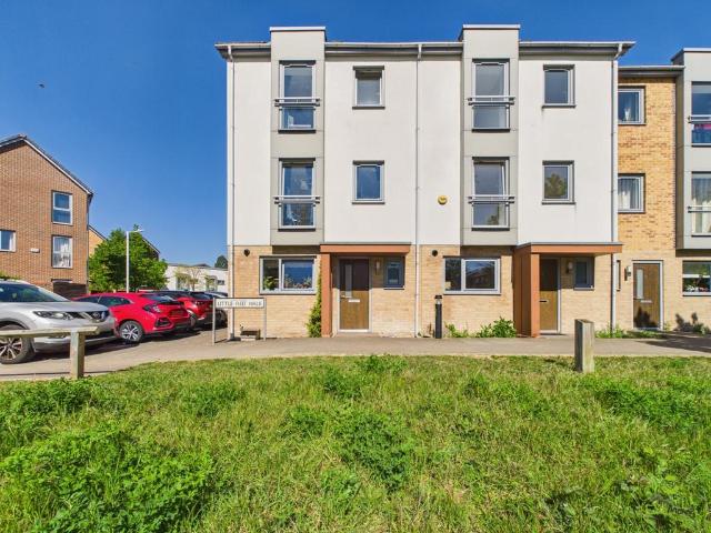 House for sale in Monks Orchard, Kent
