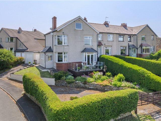 House for sale in Menston, West Yorkshire