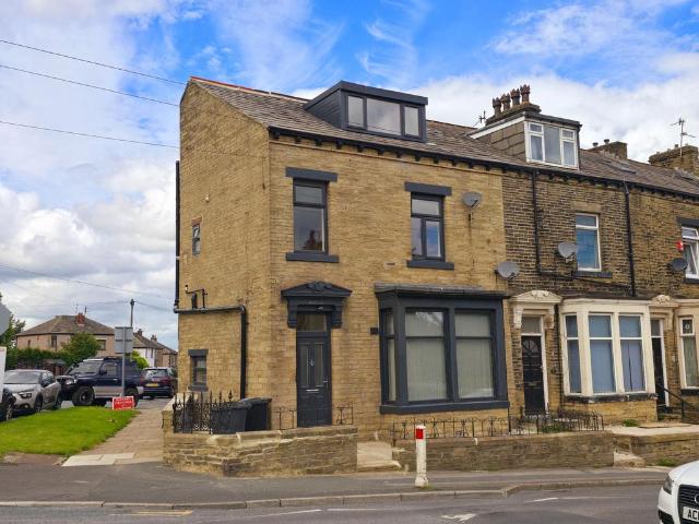 House for sale in West Yorkshire