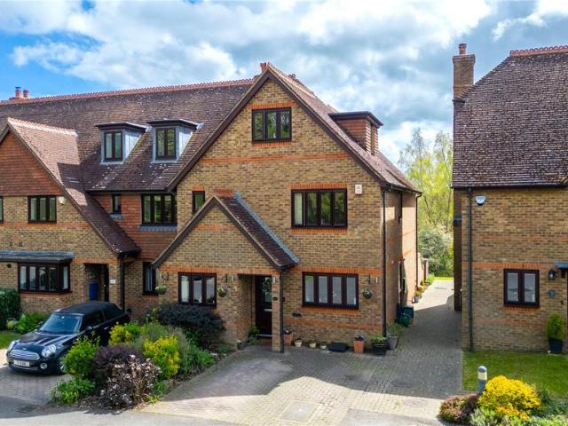 House for sale in Burghfield Common, West Berkshire