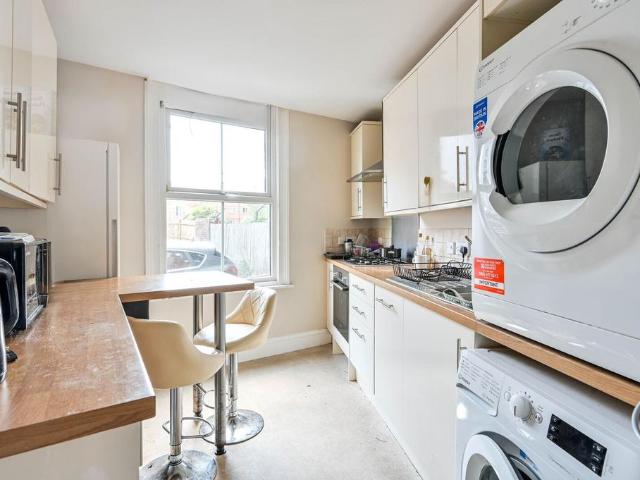 House for sale in Bellfields, Westborough