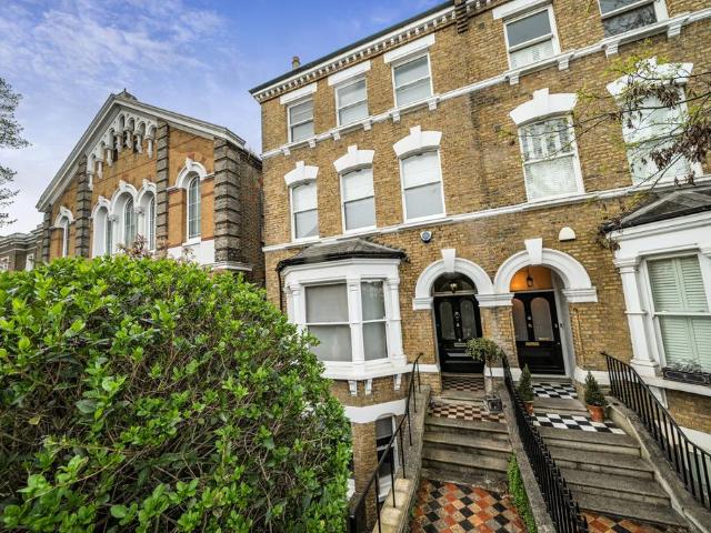 House for sale in Greenwich Town Centre, Greater London