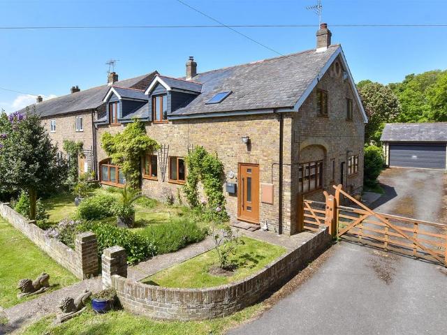 House for sale in Ash, Kent