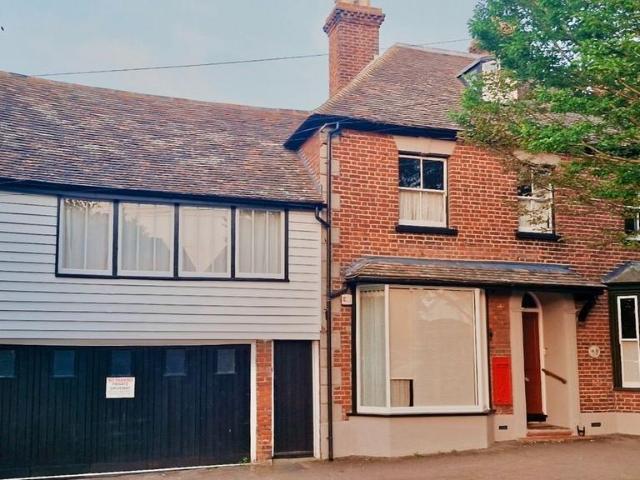 House for sale in Wingham, Ash