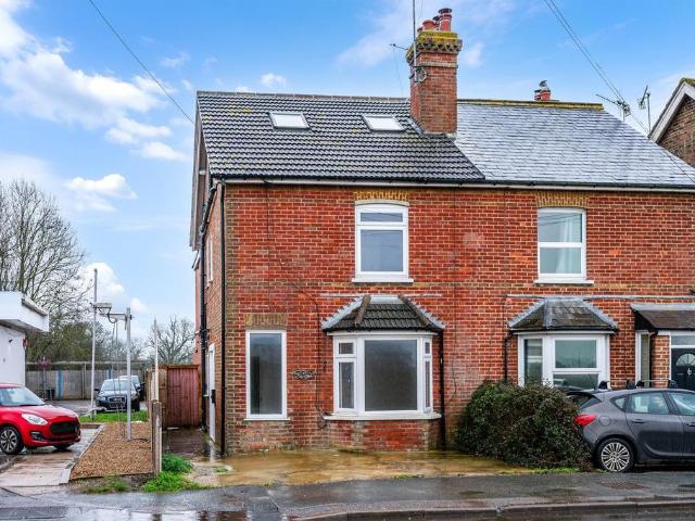 House for sale in Hillview, Surrey