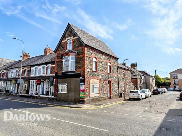 House for sale in Falcon Lodge, Wales