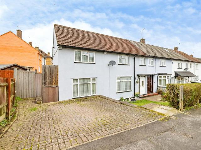 House for sale in Watford Rural, Batchworth