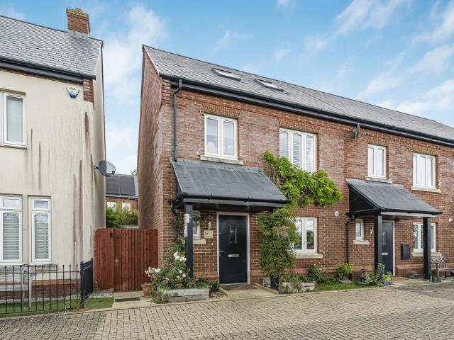 House for sale in Evershot, Oxfordshire