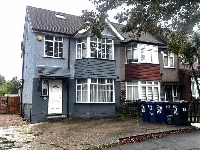 House for sale in London Borough of Ealing, Greater London
