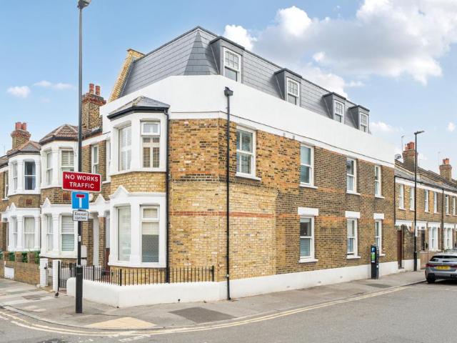 House for sale in Royal Borough of Greenwich, Greater London