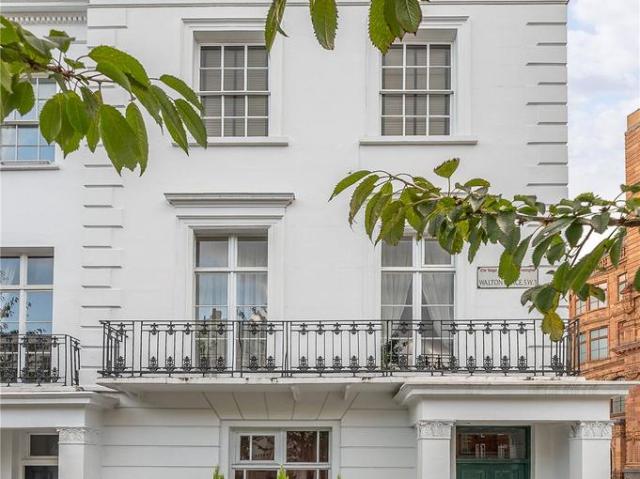 House for sale in Chelsea, Greater London