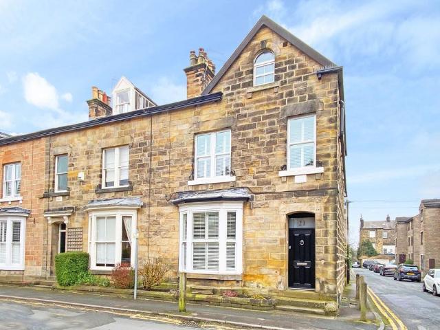 House for sale in Low Harrogate, Harrogate