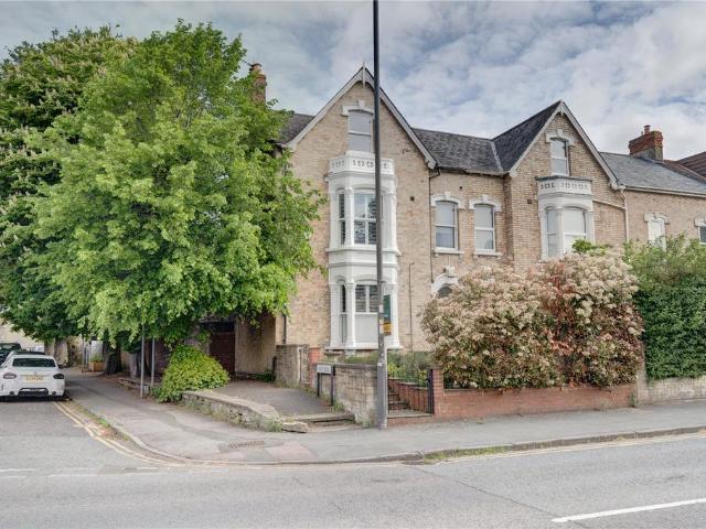 House for sale in Rodbourne, Swindon