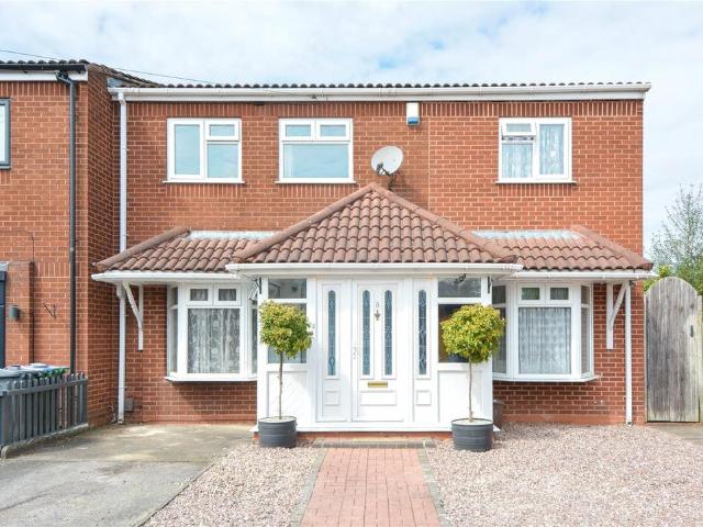 House for sale in Smethwick, West Midlands