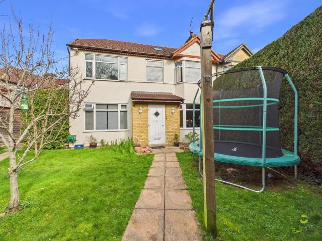 House for sale in Royal Borough of Greenwich, Greater London