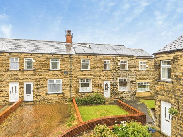 House for sale in Carlinghow, West Yorkshire