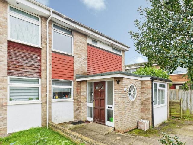 House for sale in Hales Place, The Bridge
