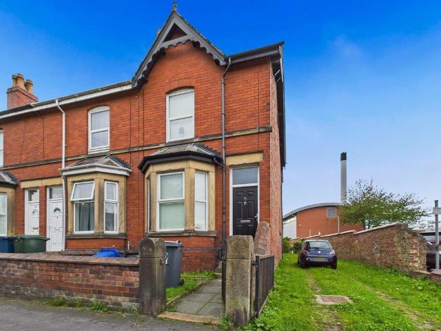 House for sale in Roby Mill, Lancashire
