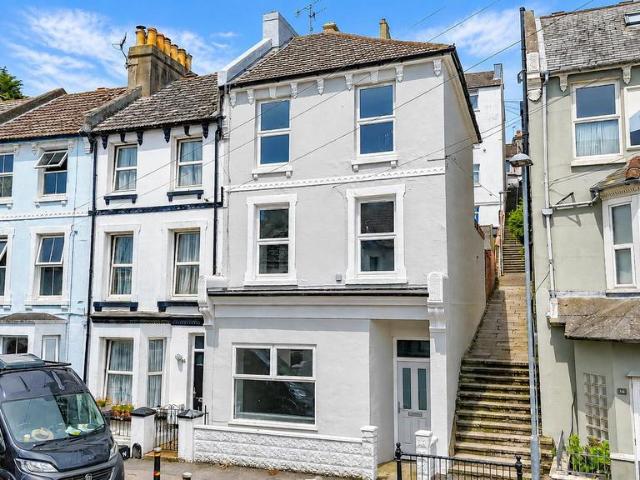 House for sale in West Hill, Guestling Green