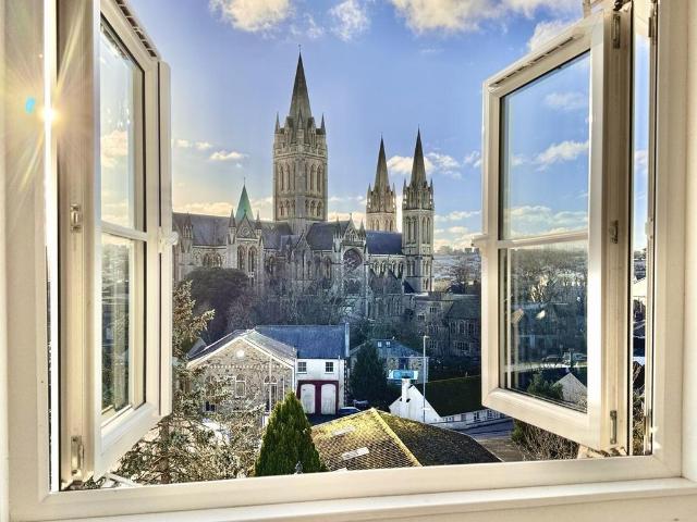 House for sale in Moresk, Penweathers