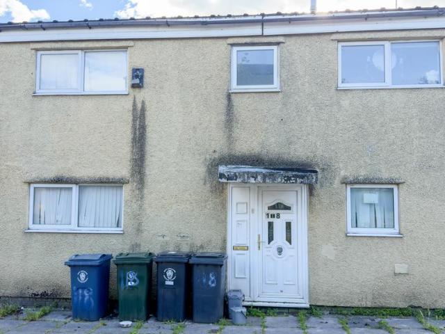House for sale in Tanhouse, Roby Mill