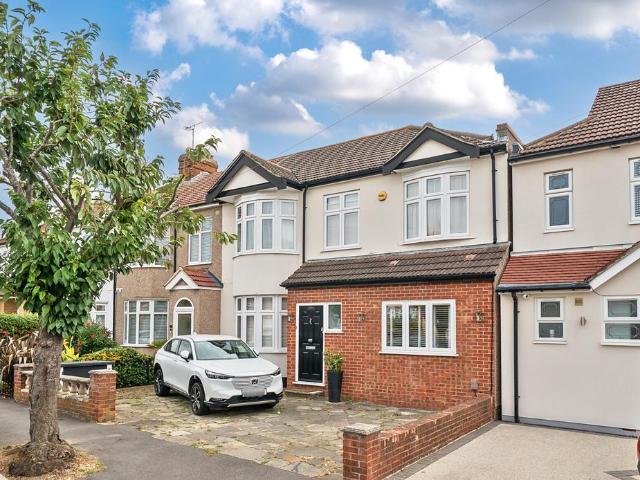 House for sale in Collier Row, Greater London