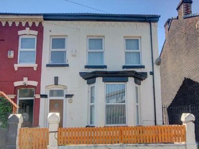 House for sale in Calderstones
