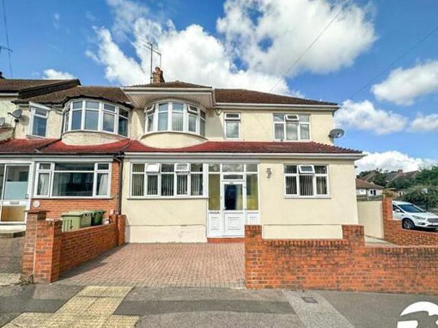 House for sale in Chatham Docks, Chatham