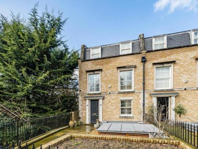 House for sale in Bridgefield, Kent