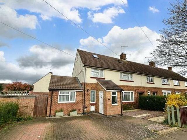 House for sale in Northampton, Northamptonshire