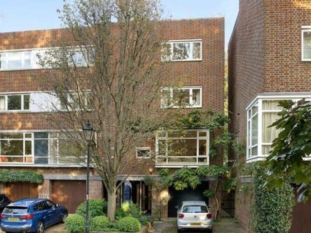 House for sale in Lyons, Greater London