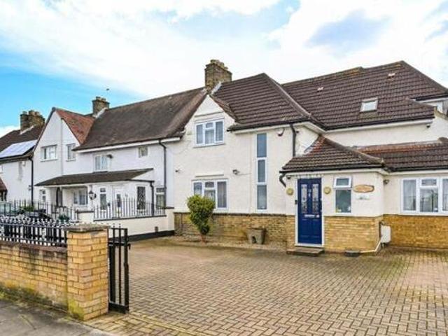 House for sale in Hounslow, Greater London
