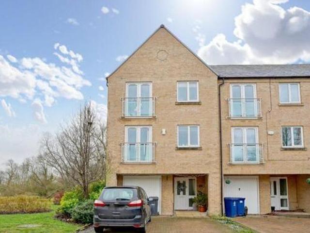 House for sale in Lyons, Greater London