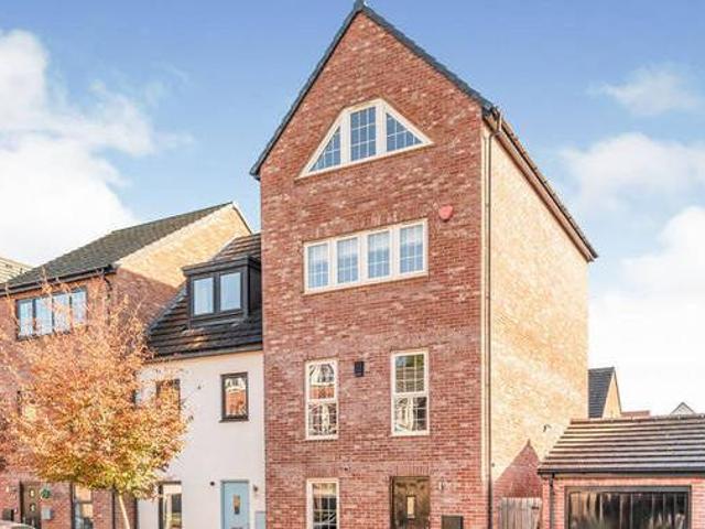 House for sale in Yorkshire And The Humber
