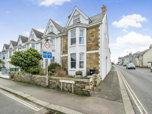 House for sale in Newquay, Cornwall