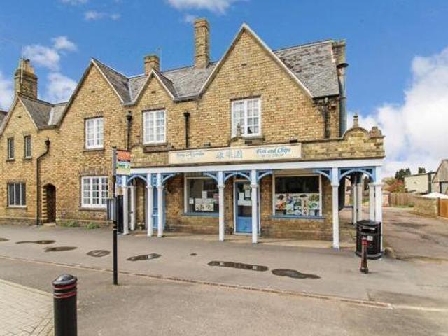 House for sale in Hampton Green, Cambridgeshire