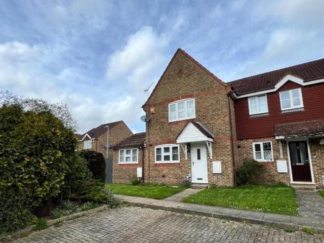 House for sale in Batchworth, Hertfordshire
