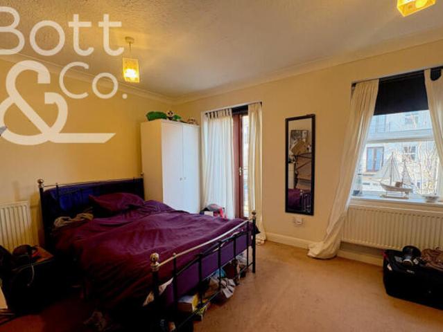 Cottage for sale in Kemptown, Brighton
