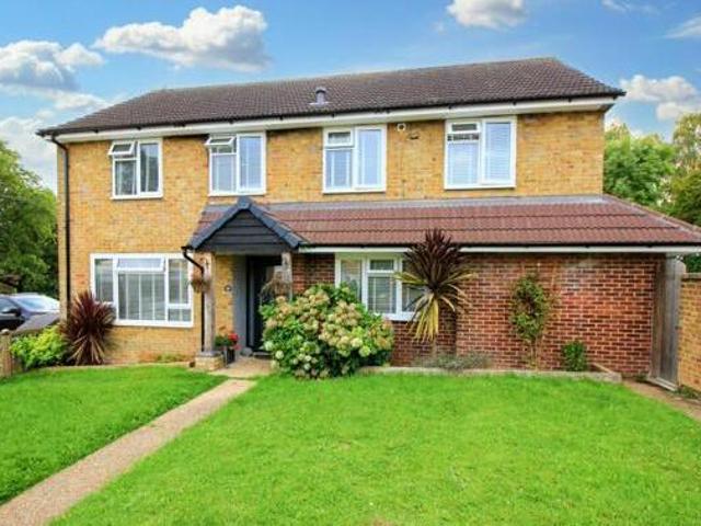 House for sale in Barton Stacey, Hampshire