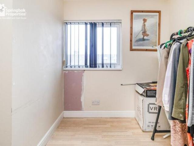 Cottage for sale in Anlaby Park, Hull