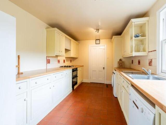 Cottage for sale in Scotland