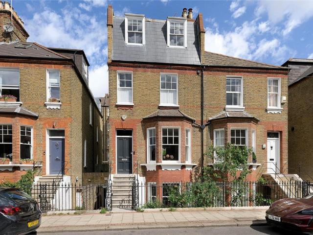 House for rent in Clapham Junction, Greater London
