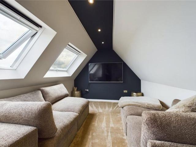 House for rent in Shinfield