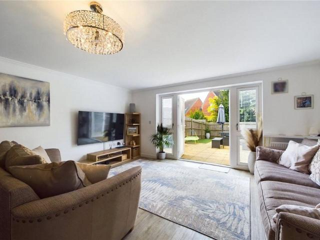 House for rent in Shinfield