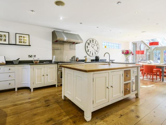 House for rent in London Borough of Hounslow, Spring Grove