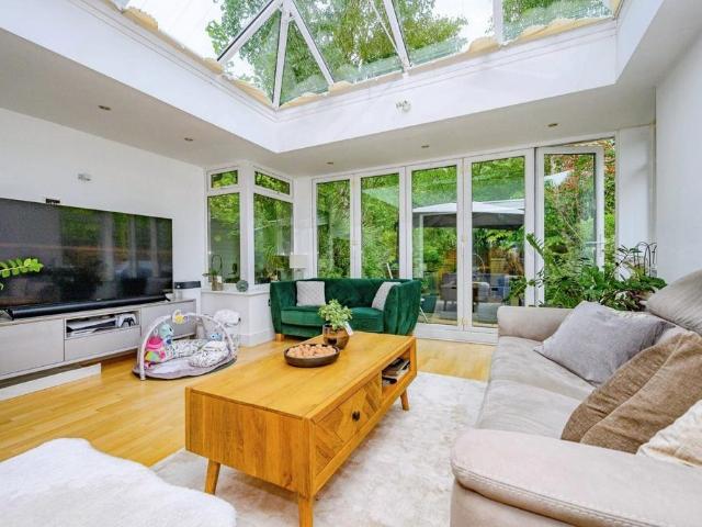 House for rent in St Albans, Five Acres