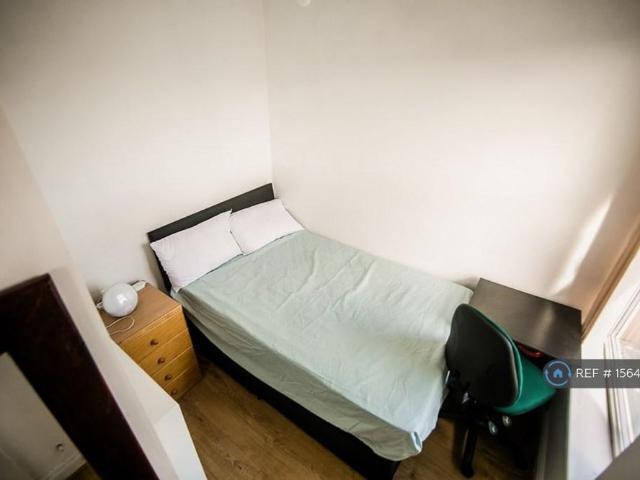 House for rent in Harehills, West Yorkshire