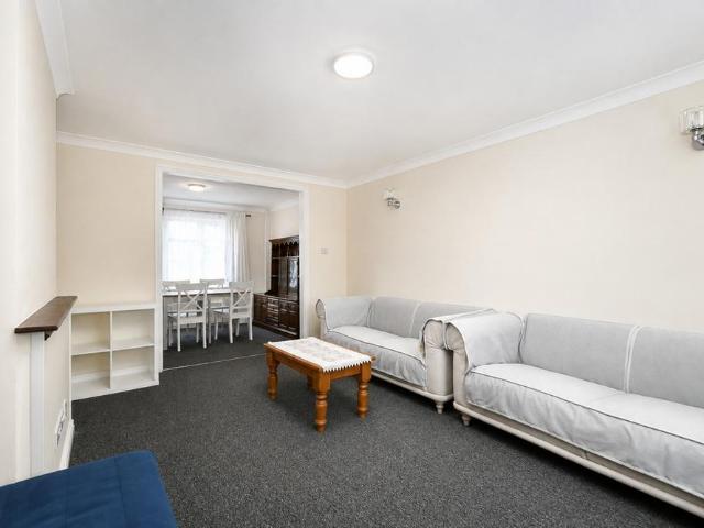 House for rent in Maryland, Greater London